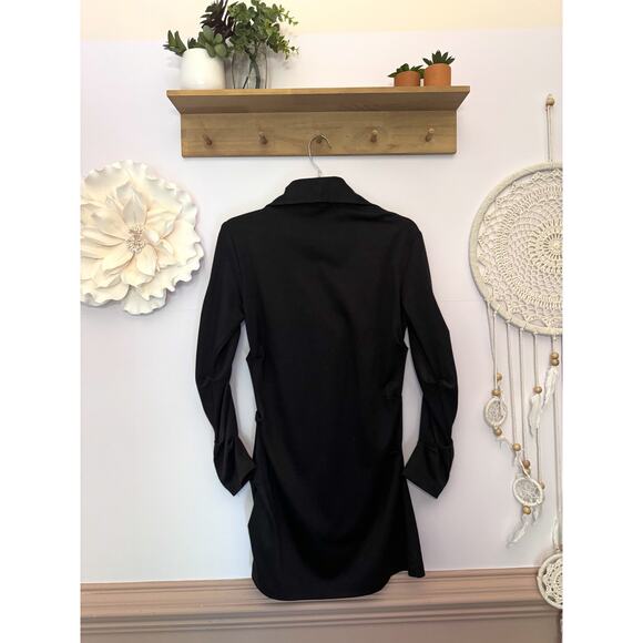 Finley Black VNeck Tunic Size Small - Picture 5 of 7